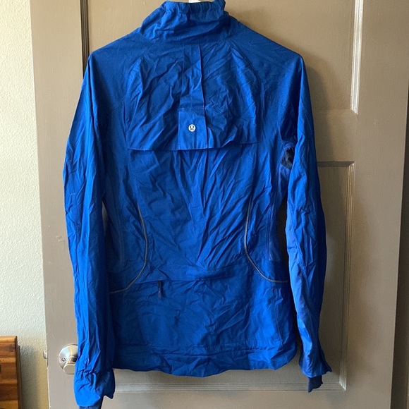 Lululemon Jacket - Picture 2 of 10